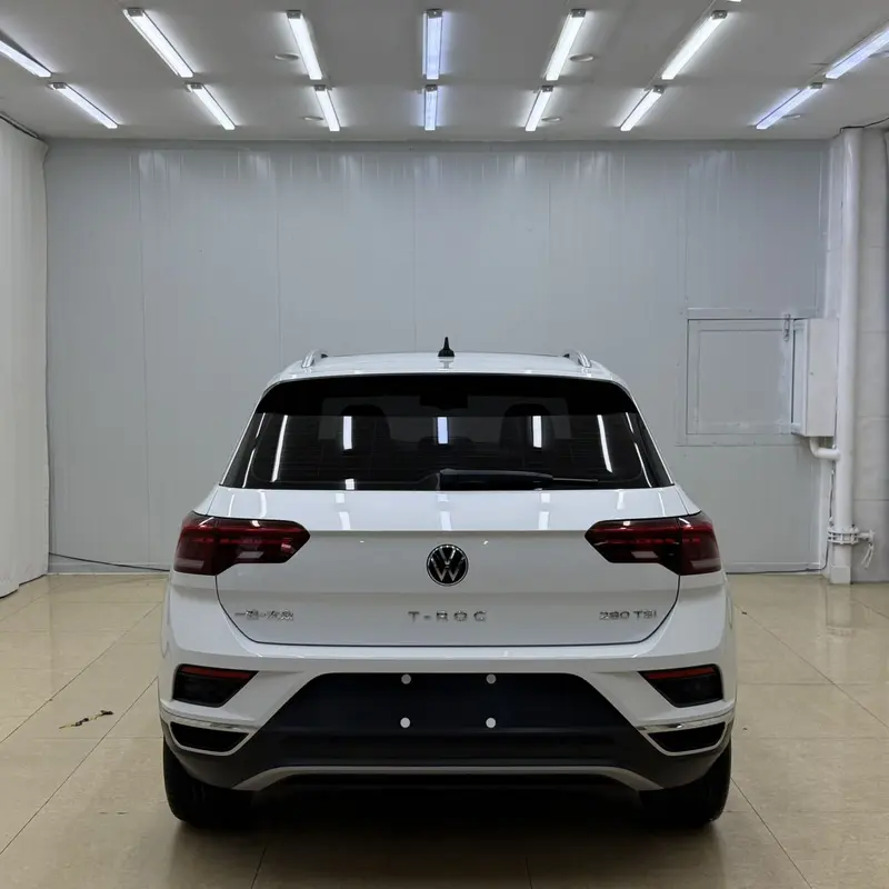 Volkswagen T-Roc — фото 5