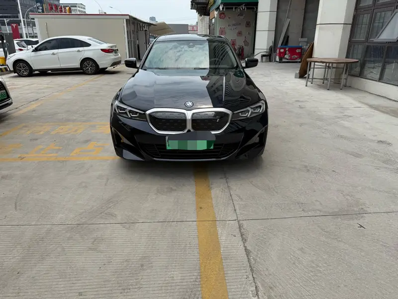 BMW i3 eDrive35L — фото 2