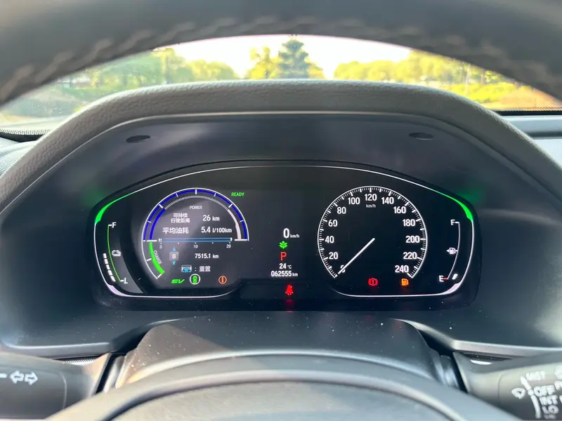 Honda Accord 2.0L — фото 8