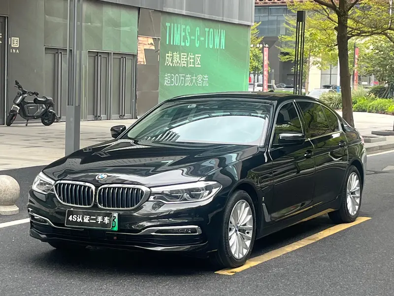 BMW 5 PHEV 530 Le