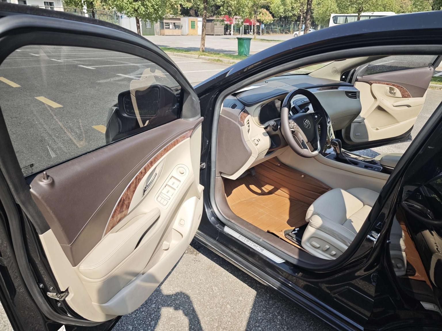 Buick LaCrosse — фотографии объявления, Фото 12