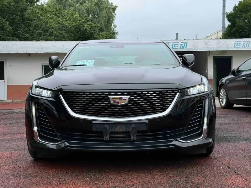 Cadillac CT5 — фото 2