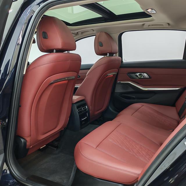 BMW 3 series id 4348217 из Китая 17