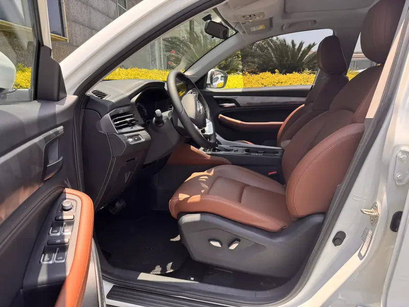 Geely Vision X 6 PRO 1.4 T AT Premium — фото 9