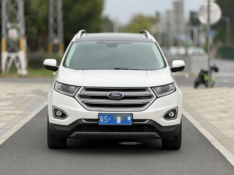 Ford Edge — фото 2