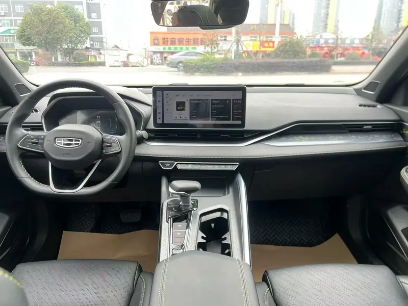 Geely Preface 1.5T — фото 7