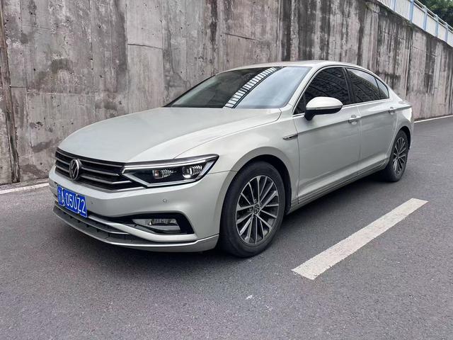 Volkswagen Magotan 2021 Шампань из Китая, фото 2