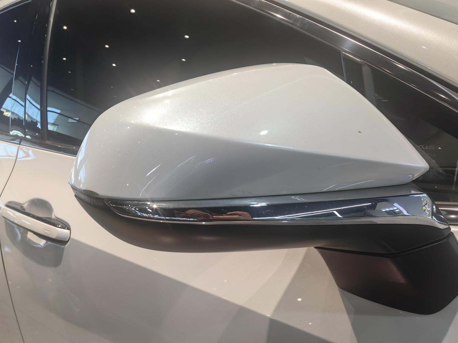 Lexus NX 2022 260