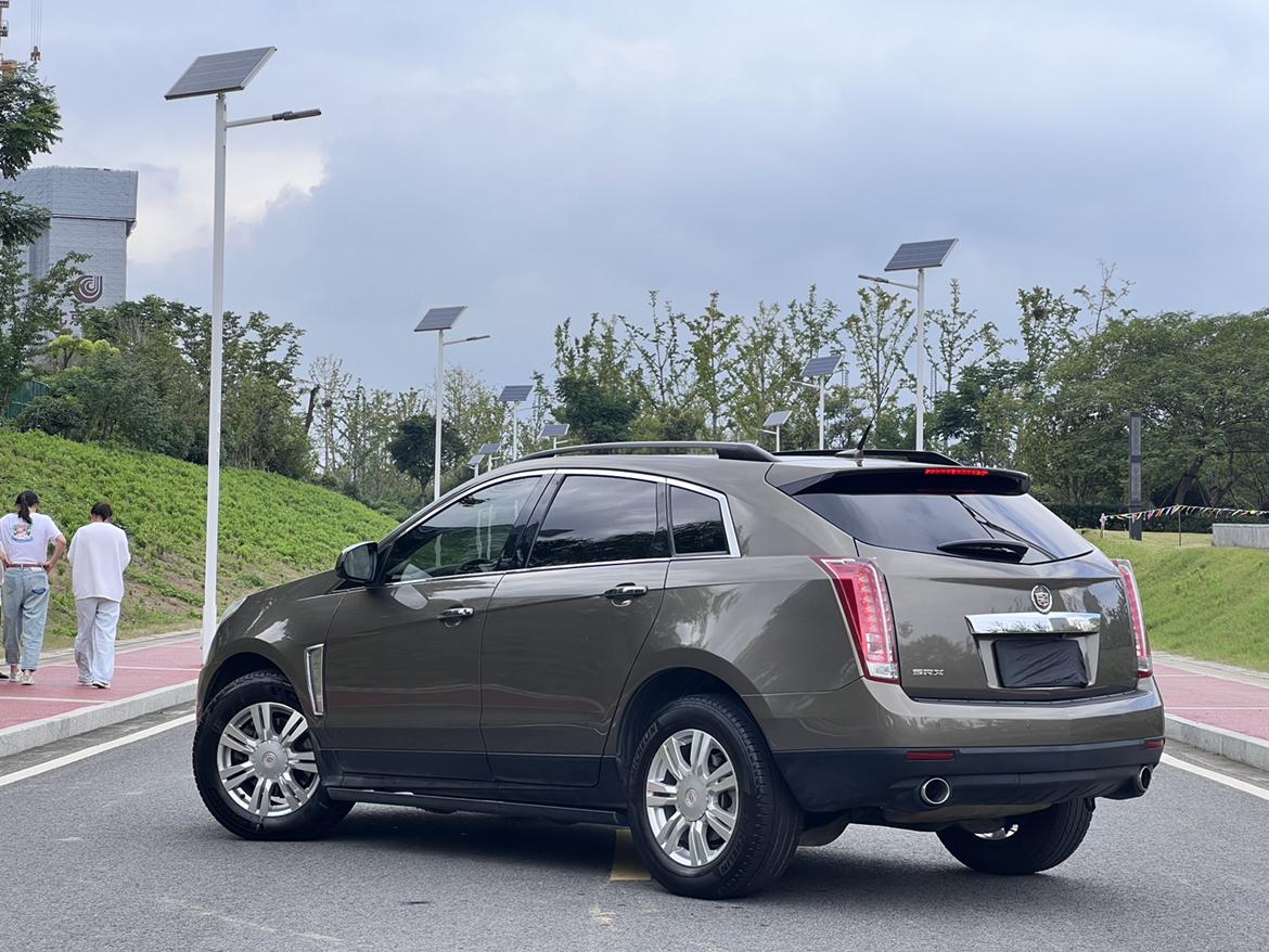 Cadillac SRX — фотографии объявления, Фото 5
