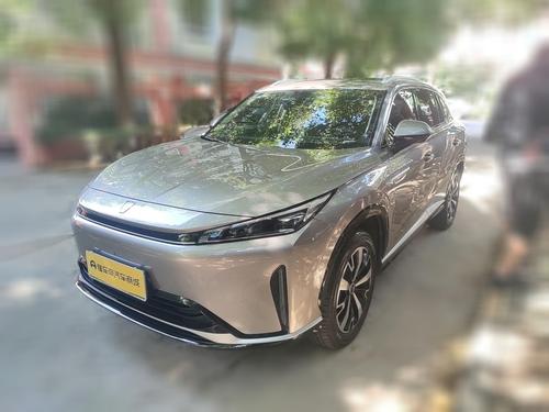 Roewe D5X DMH