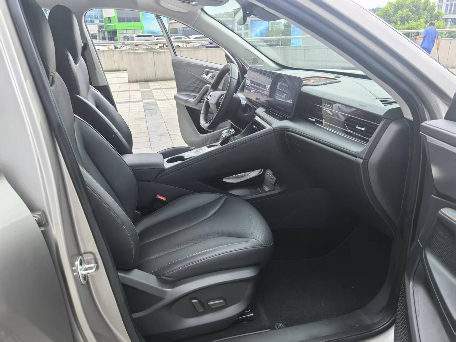Roewe eRX5 — фотографии объявления, Фото 14