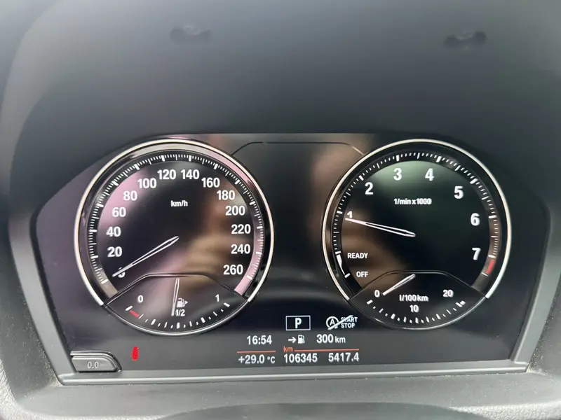 BMW X1 sDrive18Li премиум — фото 9