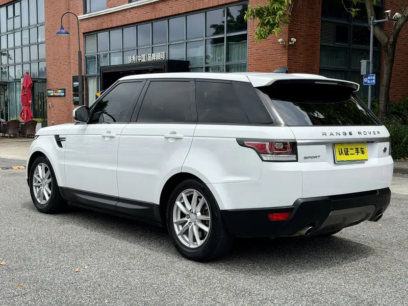 Land Rover Range Rover Sport 3.0 V6 SC SE — фото 5
