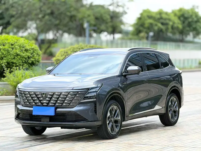 Changan CS75 PLUS — фото 1