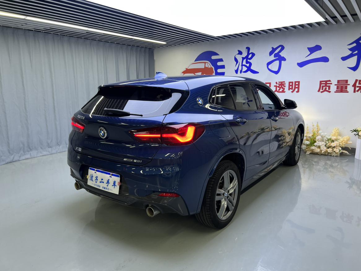BMW X2: фотография 18 из 20