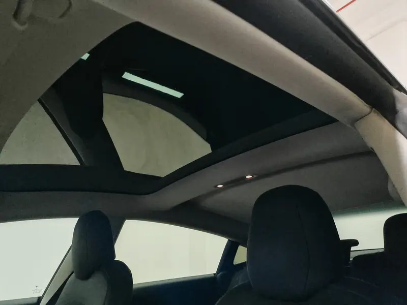 Tesla Model 3 — фото 19