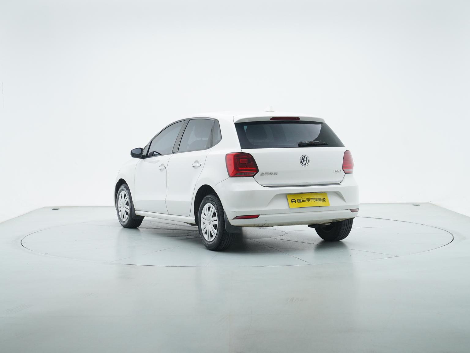 Volkswagen Polo 2016 1.4L MT