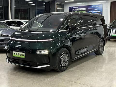 LEVC L380, 2025 год