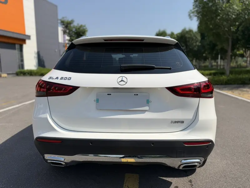 Mercedes-Benz GLA — фото 5