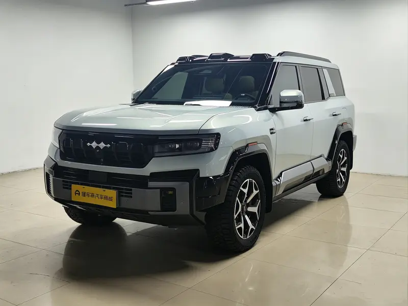 Fang Cheng Bao 8 Flagship 6