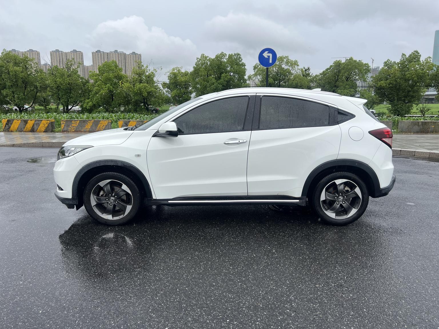Honda Vezel — фотографии объявления, Фото 11