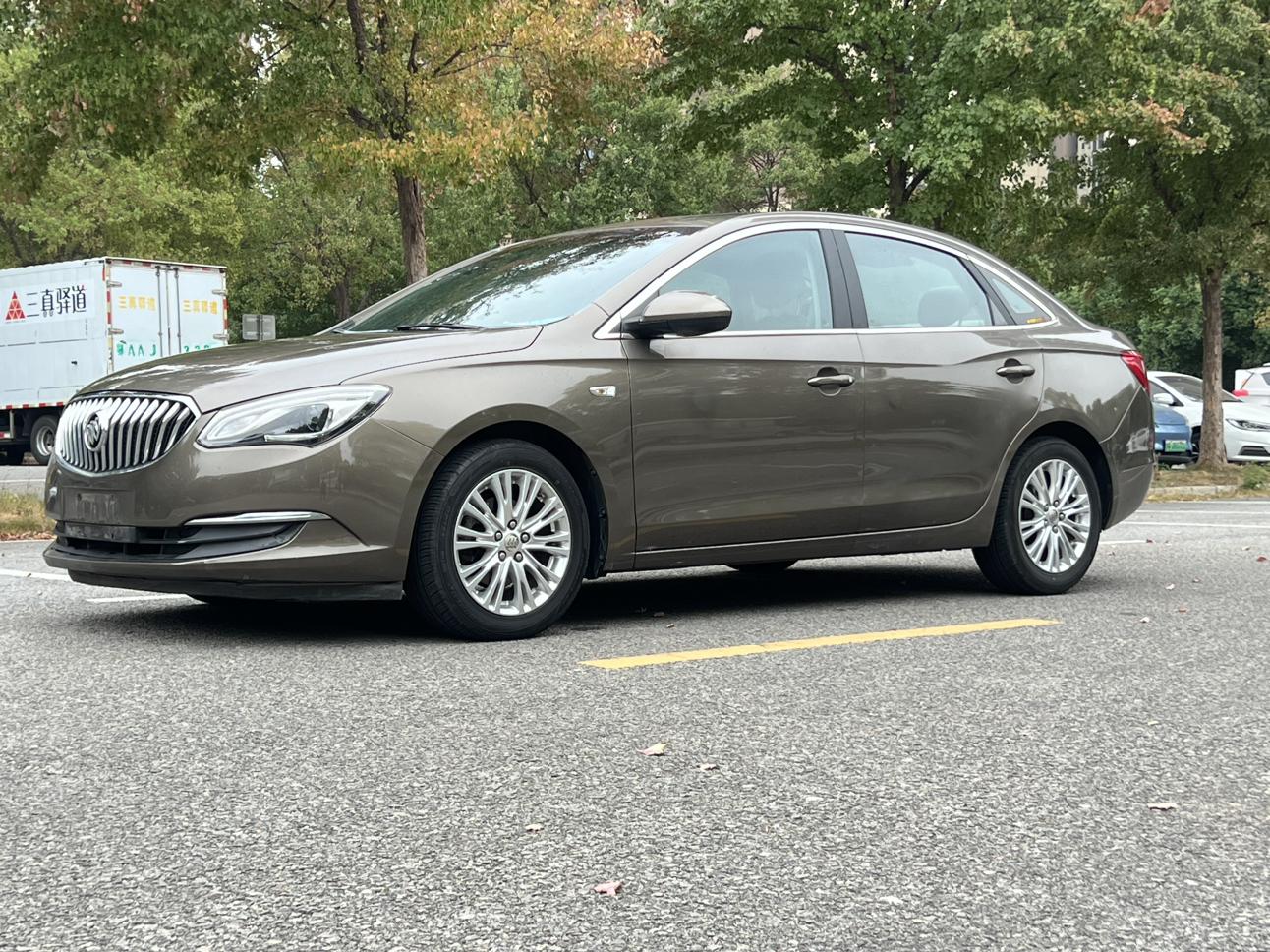 Buick Excelle — фотографии объявления, Фото 2