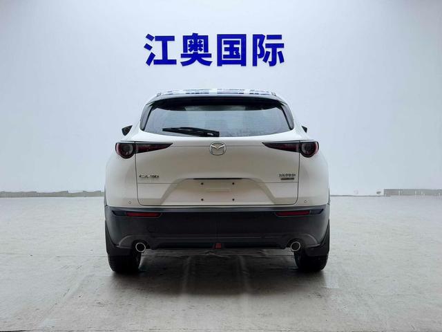 Mazda CX-30 2021 Белый из Китая, фото 3