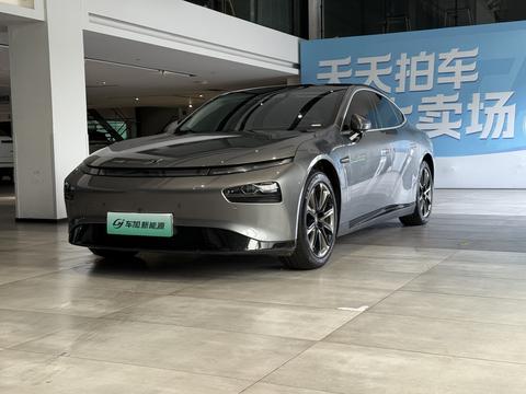 XPeng P7+