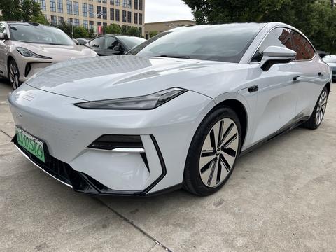 Geely Galaxy E8