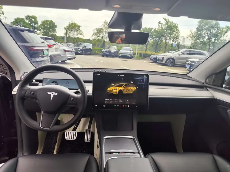 Tesla Model Y Performance — фото 6