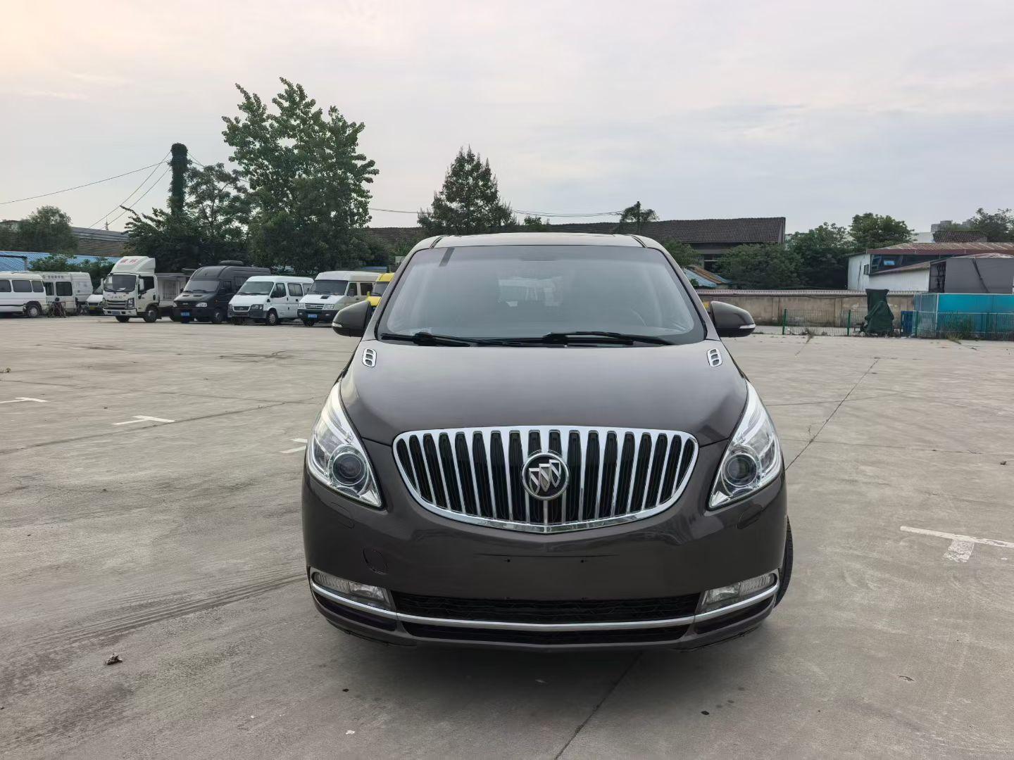 Buick GL8 — фотографии объявления, Фото 3