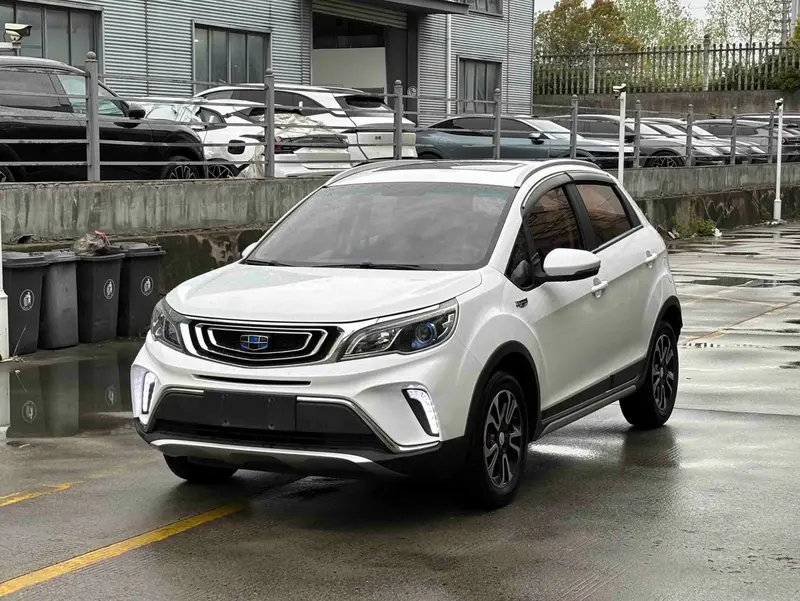 Geely Vision X3 — фото 1