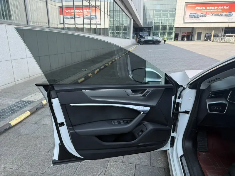 Audi A7 — фото 12