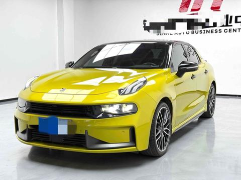 Lynk & Co 03