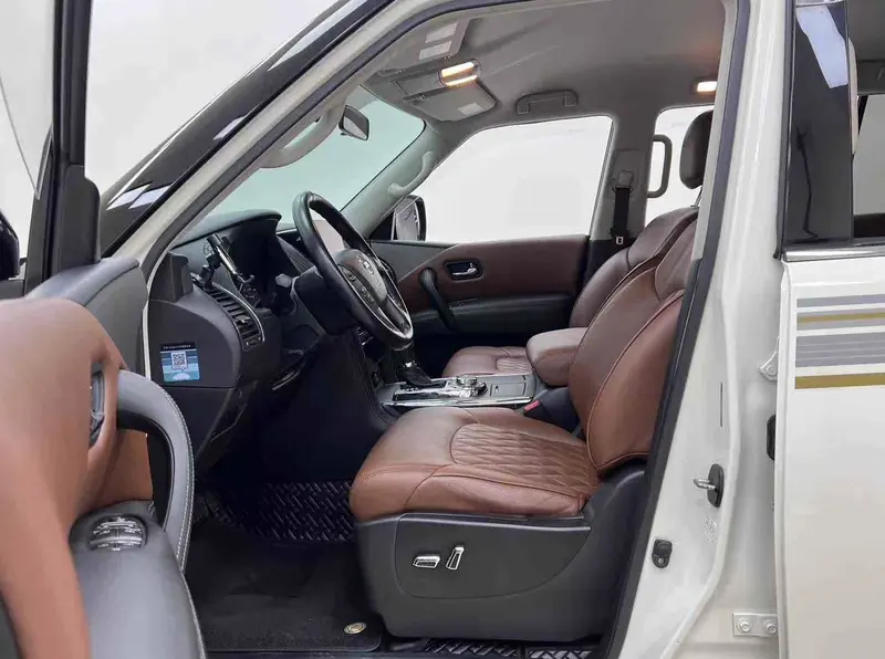 Nissan Patrol — фото 10
