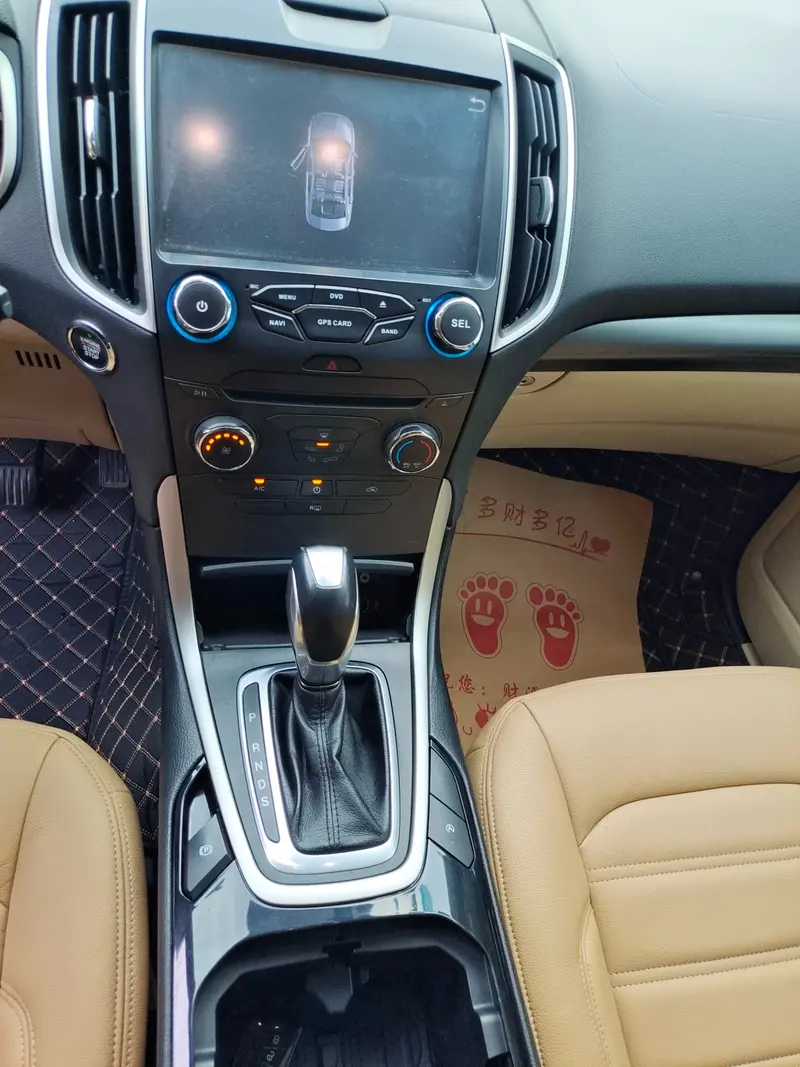 Ford Edge 2.0 T GTDi 2 WD — фото 11