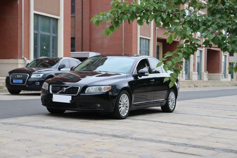 Volvo S80