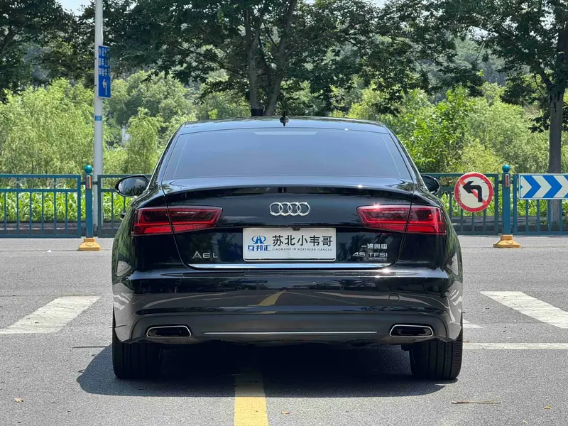 Audi A6L 45 TFSI quattro спорт — фото 5