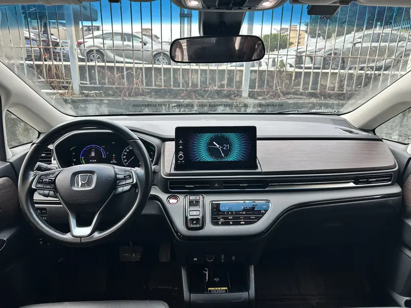 Honda Odyssey 2.0L — фото 6