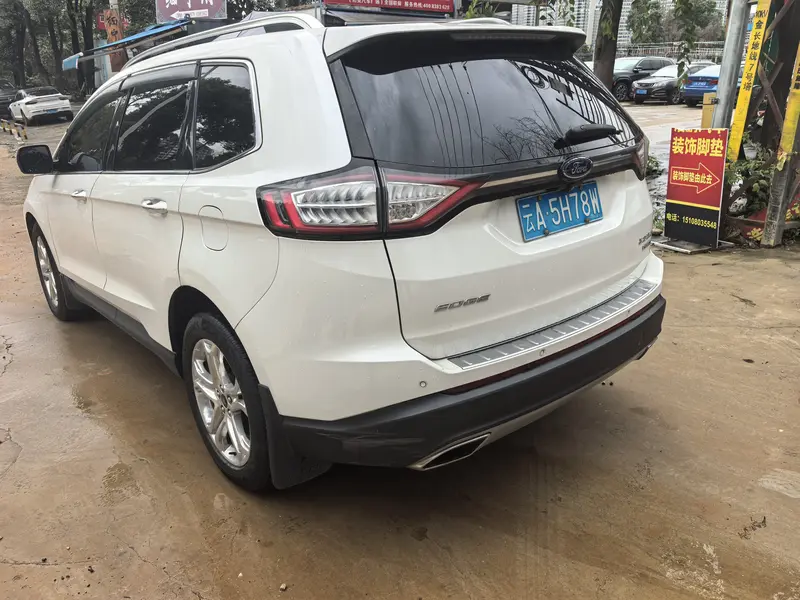 Ford Edge — фото 4