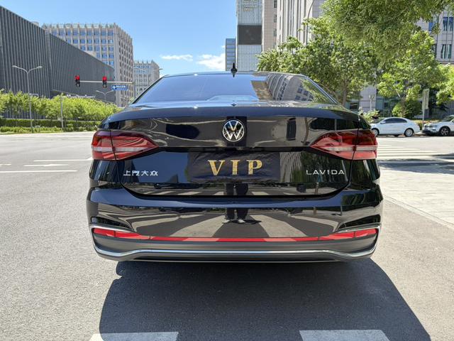 Volkswagen Lavida 2024 Черный из Китая, фото 3