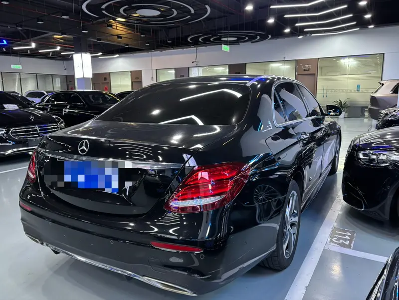 Mercedes-Benz E-Class рестайлинг E 300 L стиль — фото 6