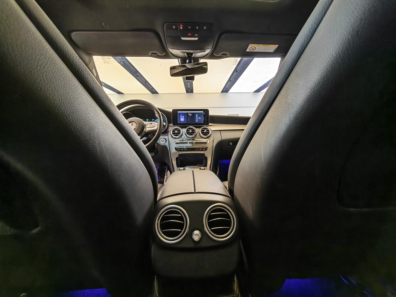 Mercedes-Benz C-Class (импорт): фотография 15 из 16
