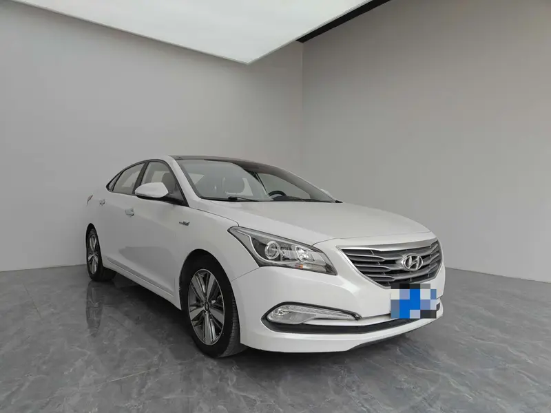 Hyundai Mistra — фото 3
