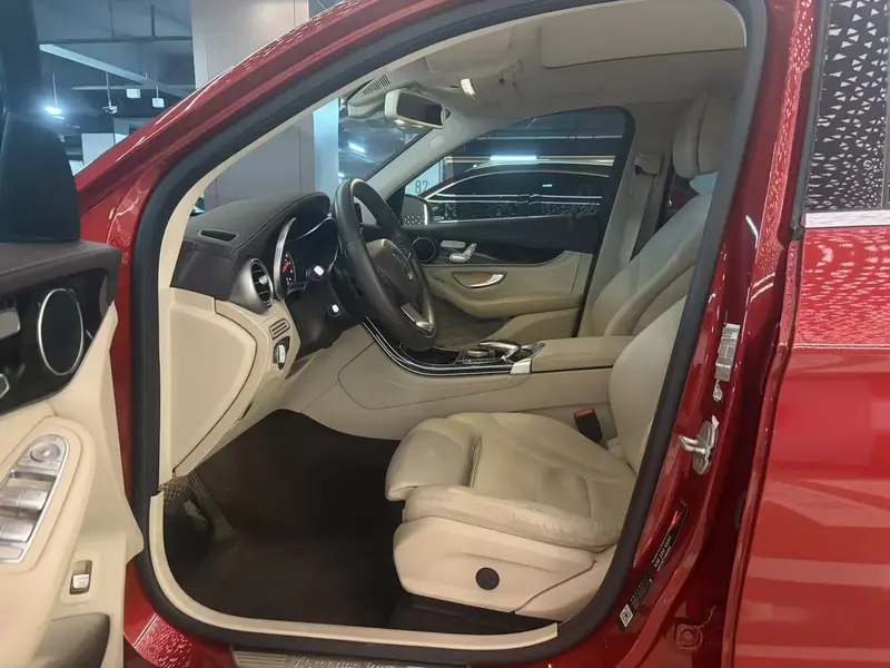Mercedes-Benz GLC 260 4MATIC динамик — фото 10