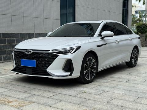 Chery Arrizo 8