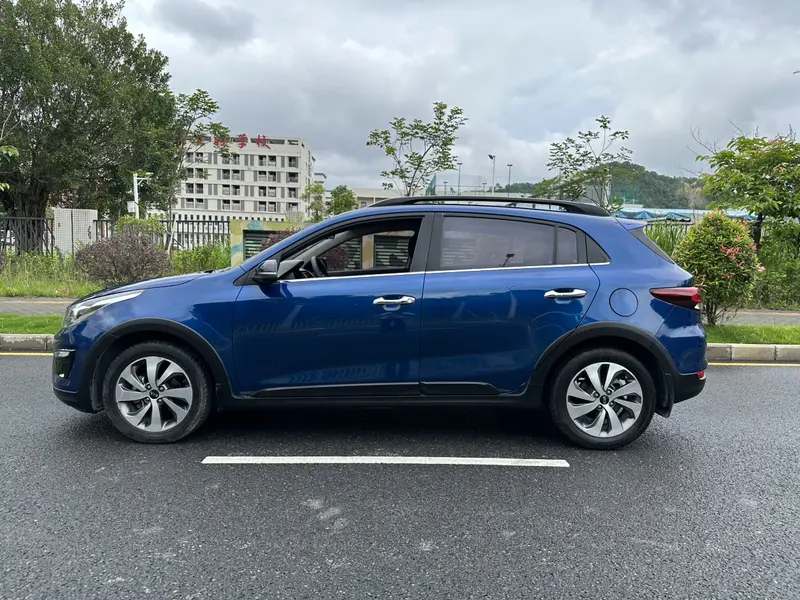 Kia KX CROSS 1.4 L AT GLS — фото 3