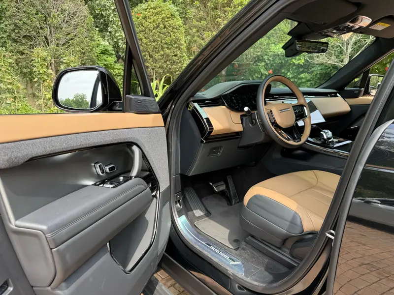 Land Rover Range Rover Sport 400PS DYNAMIC SE — фото 8
