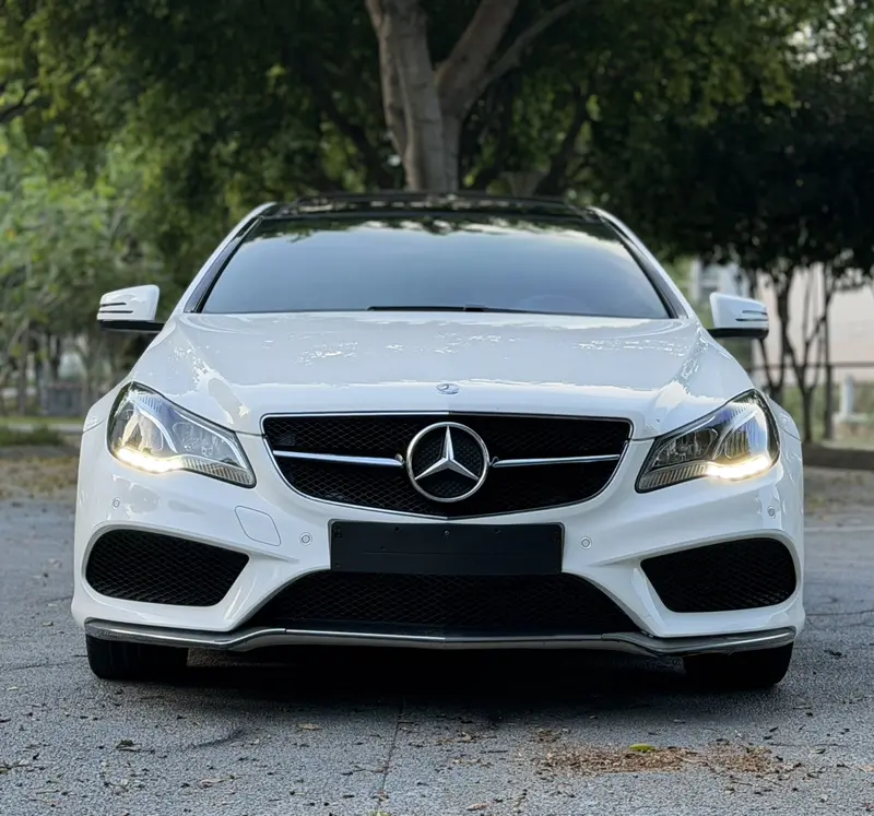 Mercedes-Benz E-Class E 200 — фото 2