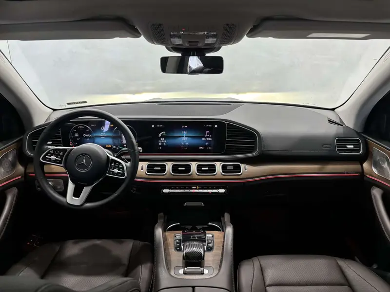 Mercedes-Benz GLE — фото 11